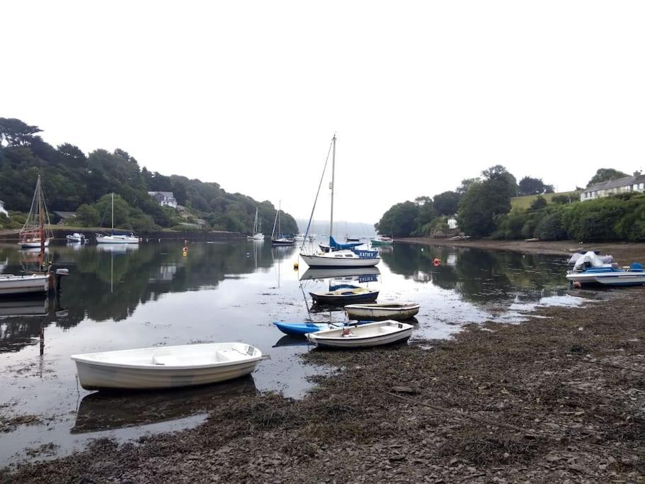 Dingley Dell - Superb Location For Truro In Private Accommodation Perranwell Exterior foto