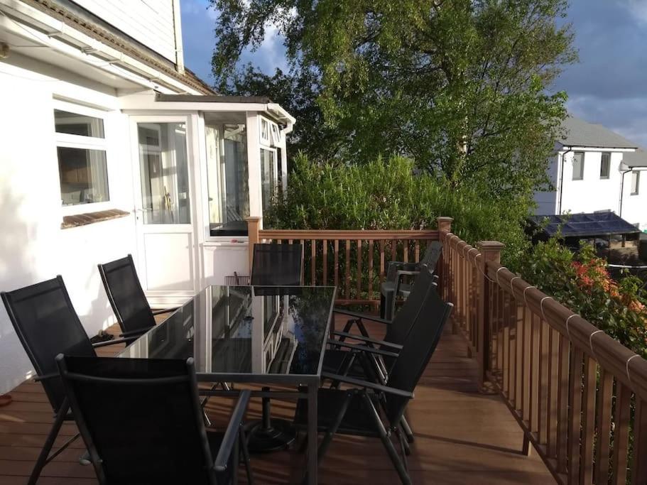 Dingley Dell - Superb Location For Truro In Private Accommodation Perranwell Exterior foto